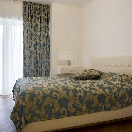 Апартаменты Anna Tre Canne *
